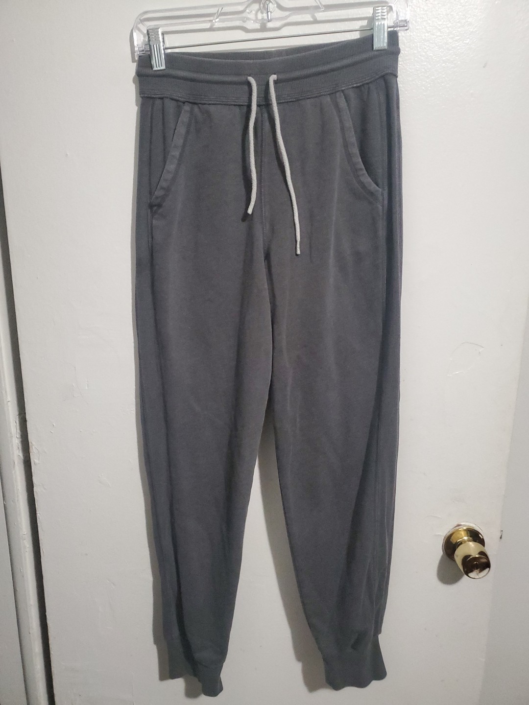 Universal Thread Gray Sweat Pants XS - image 1