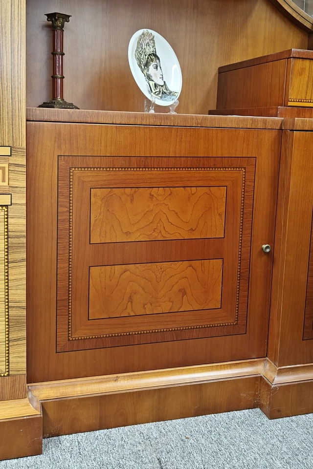 Unidad de pared italiana única - madera antigua/tradicional Foto 4 de 4