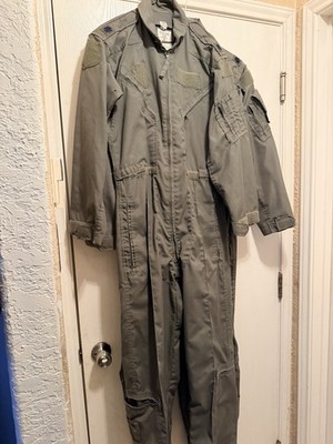 USGI CWU-27/P Nomex Flight Suit Flyers Coveralls 40L Sage Green 8415-01-043-8388