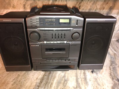 Magnavox AZ9510 Turbo Bass Radio/Cassette Recorder Boombox-VINTAGE