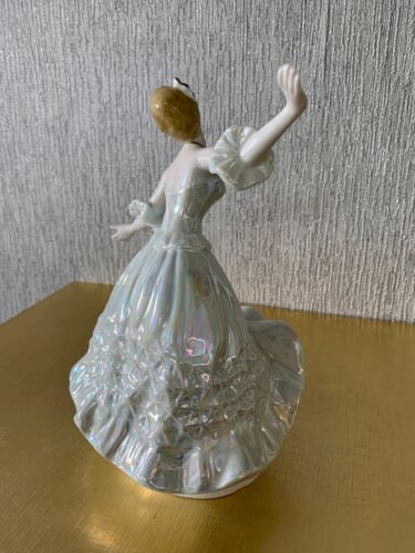 FIGURA DE PORCELANA LEONTO SEÑORA MUÑECA ESTILO ART DECO VESTIDO LUSTRE PERFECTO - Imagen 4 de 7