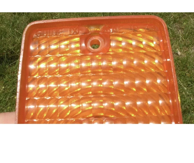 1973 1974 OEM Chevrolet Nova GRILLE MOUNTED AMBER TURN SIGNAL LIGHT 5965816 - Imagem 4 de 4