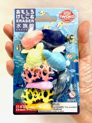 Iwako Puzzle Eraser - Shrine - (Mini Gomme Kawaii) Made in Japan - ISBN
