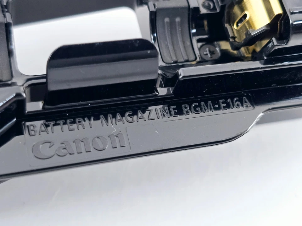 🌸[MINT] Canon BGM-E16A  AA Magazine 7D Mark II Battery Grip BG-E16 From Japan - Image 2 of 4