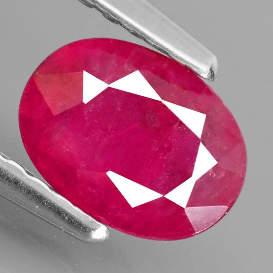 0.88ct.RUBY TANZANIA NORMAL HEATED NATURAL GEMSTONE OVAL SHAPE - Image 2 of 3