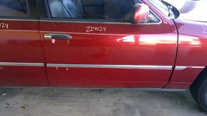(LOCAL PICKUP ONLY) Front Bumper Fits 98-02 GRAND MARQUIS 983383 Foto 3 de 4