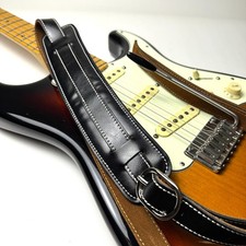 Walker & Williams C-18 Black Grain Leather Vi...
