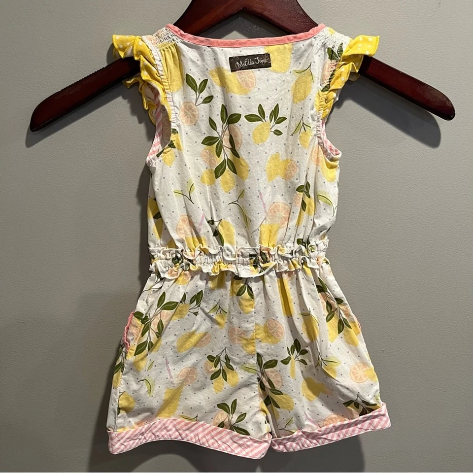 Mameluco Matilda Jane Let's Make Limonada Niñas 2T Volantes Ojales Cordón Rosa Foto 3 de 4