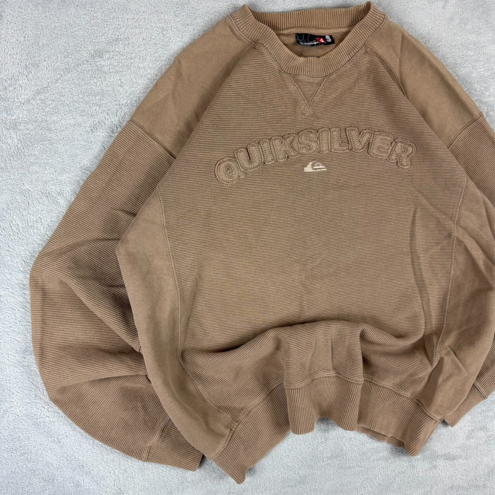 Vintage Quiksilver 2000's Y2K Surf Brown Spellout Oversized Small Sweatshirt image 2