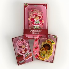 Strawberry Shortcake Detangler Brush 2 Hairclips BNWT