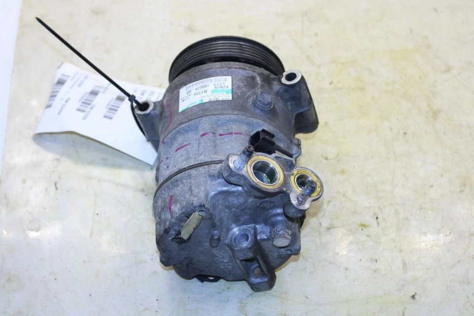 2010-2012 Jaguar XF Portfolio 5.0L AC Air Conditioner Compressor 8W83-19D629-AD - Image 4 of 4