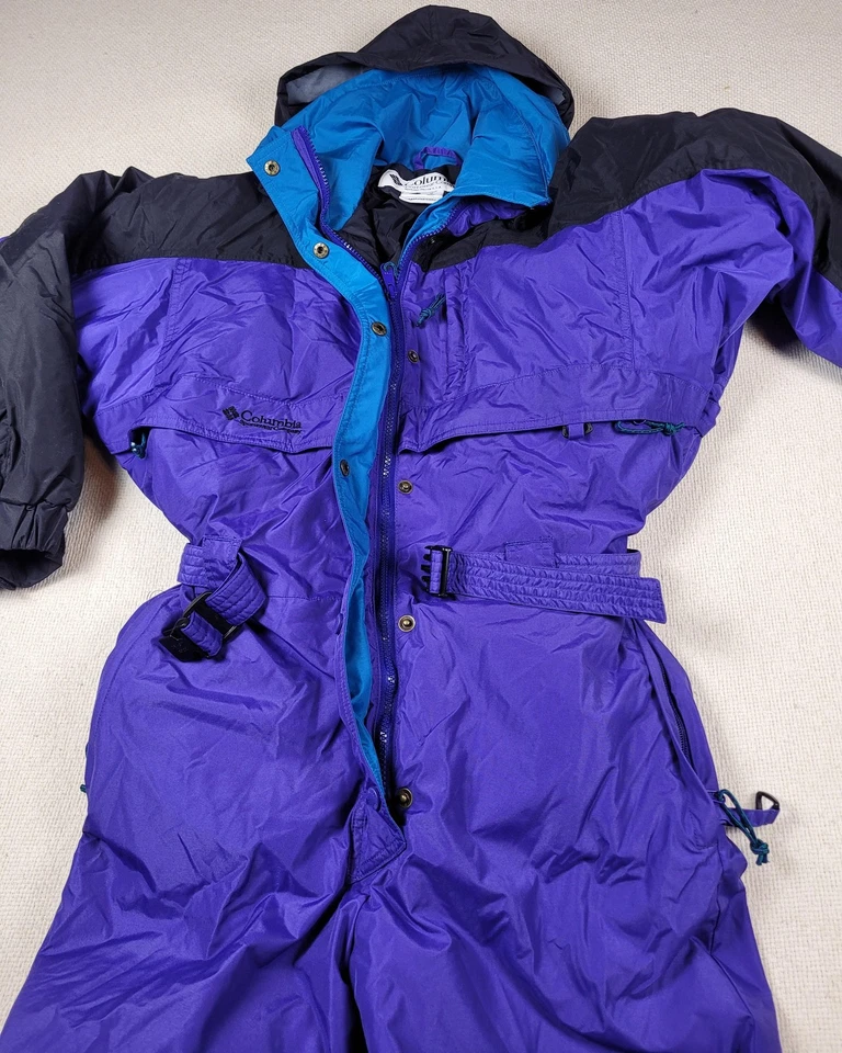Traje de esquí Columbia vintage para mujer pequeño púrpura de una pieza con cinturón con capucha nieve años 90 Foto 3 de 4
