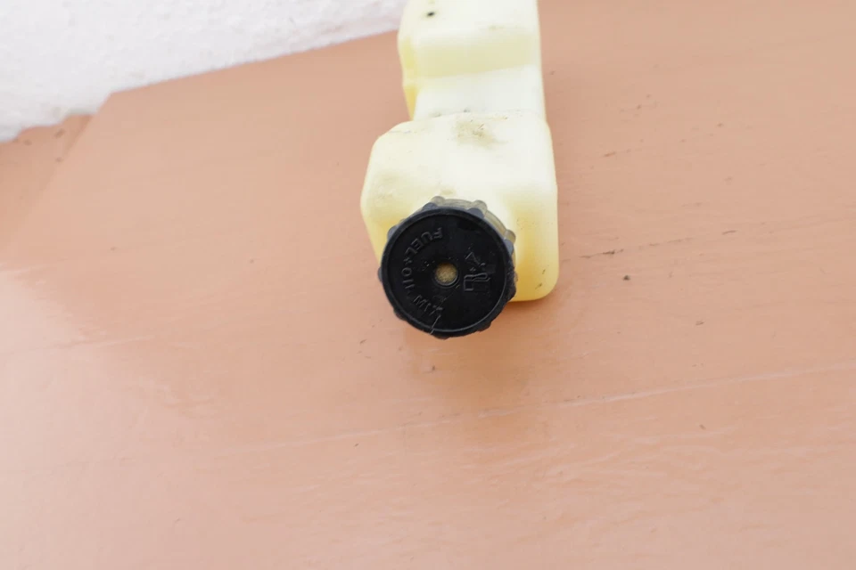 Homelite ST-145 String Trimmer OEM Fuel Tank 01024-1 - Image 2 of 4