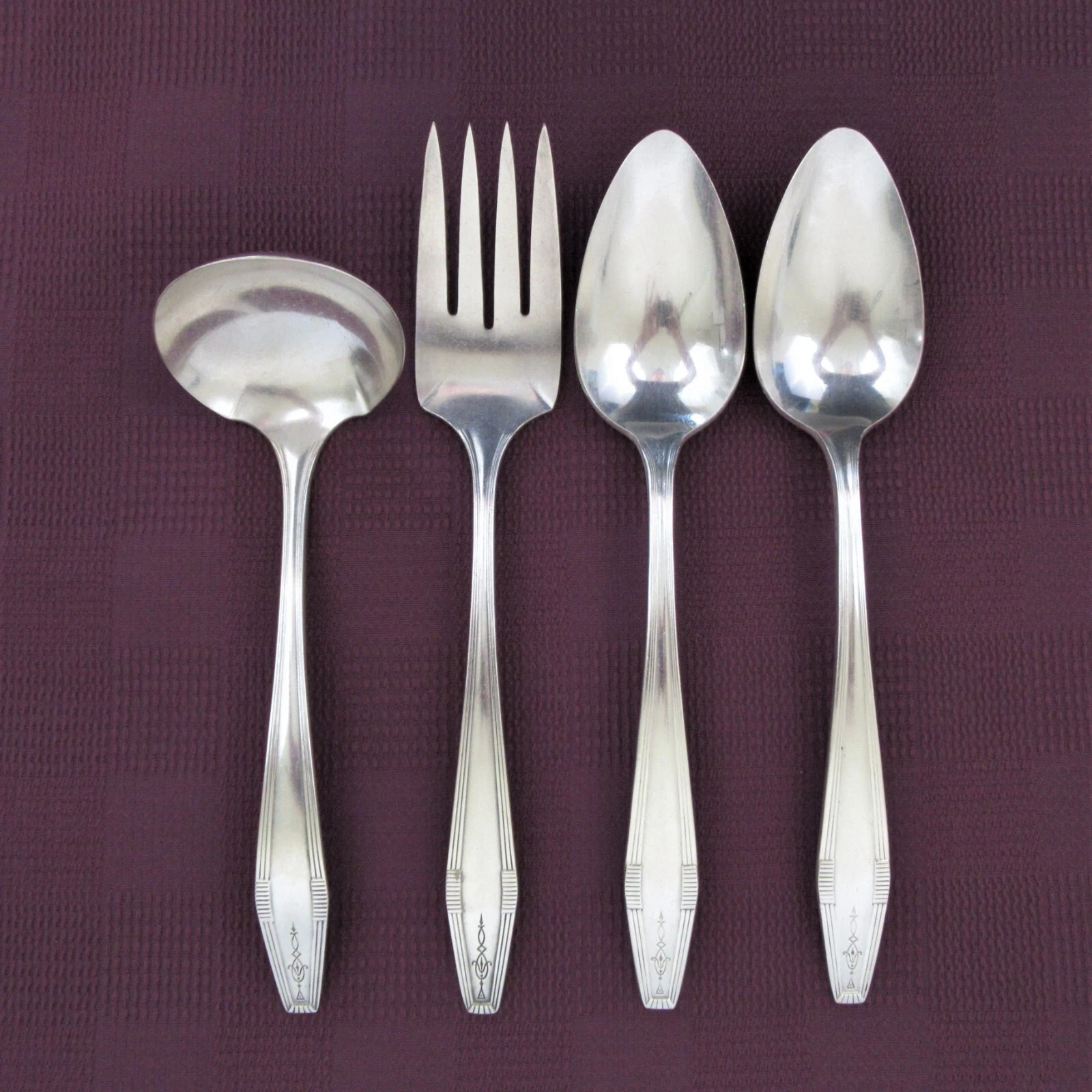 Wm A Rogers Countess I set of serving utensils silverplate spoons ladle fork