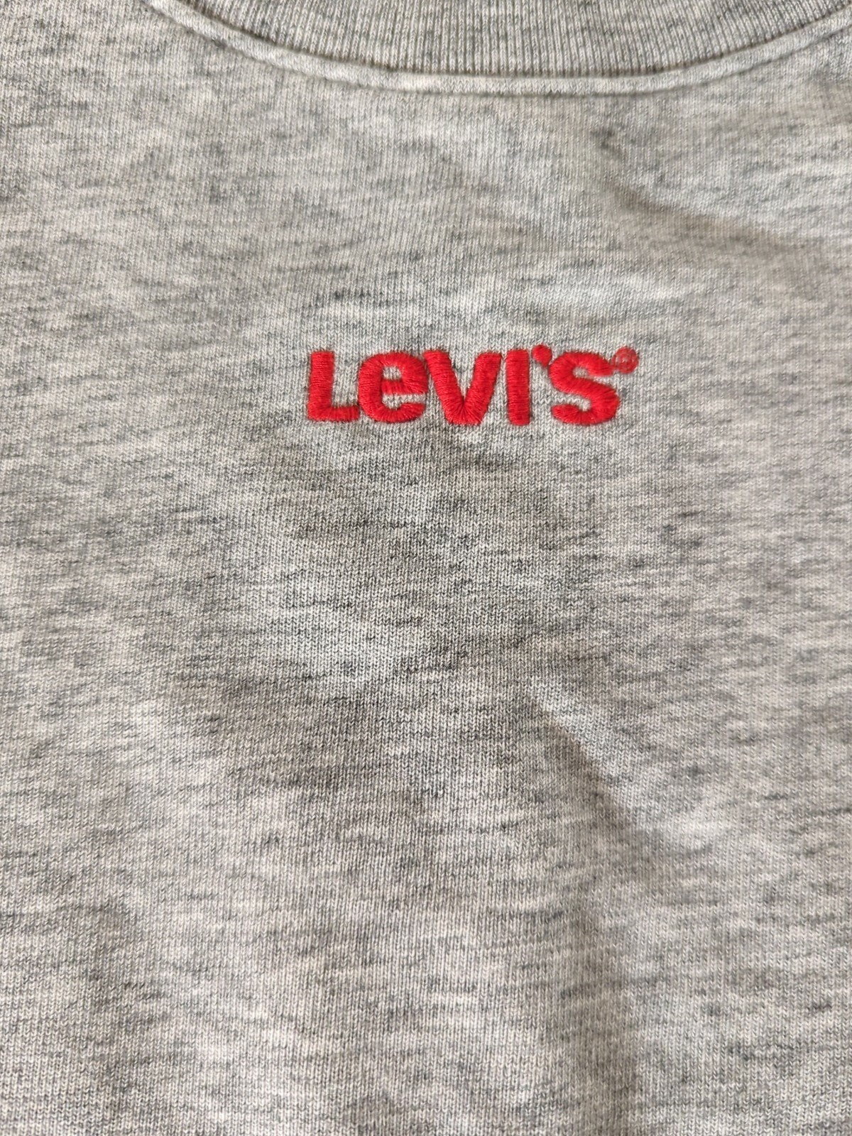 Levi’s Women’s Oversized Cropped Crew Neck Sweatshirt Size L image 2
