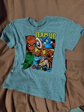 Kids Marvel Avengers Team Up T-Shirt Large Captain America Iron Man Spiderman