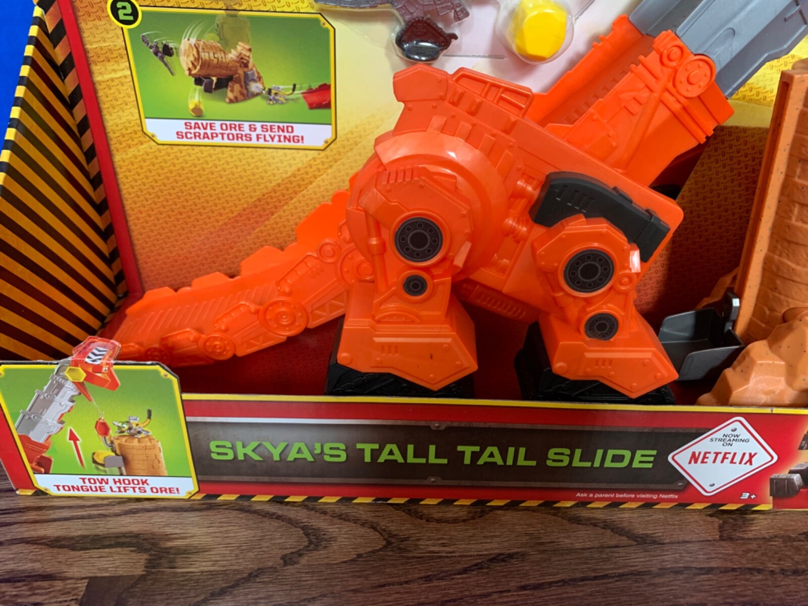 dinotrux skya tall tail slide