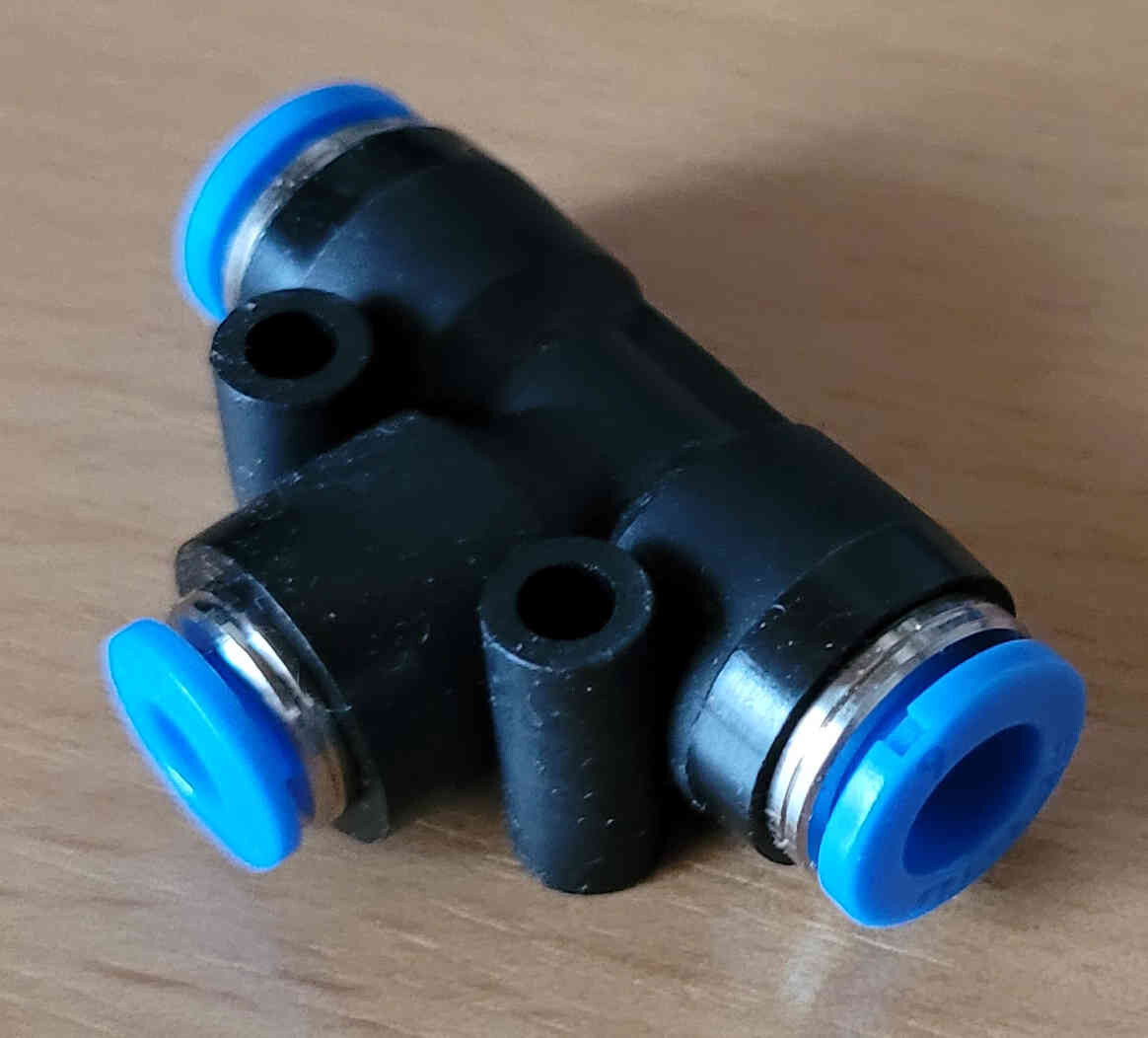 Festo QST-6-4 T-Connector, 153134, NEW