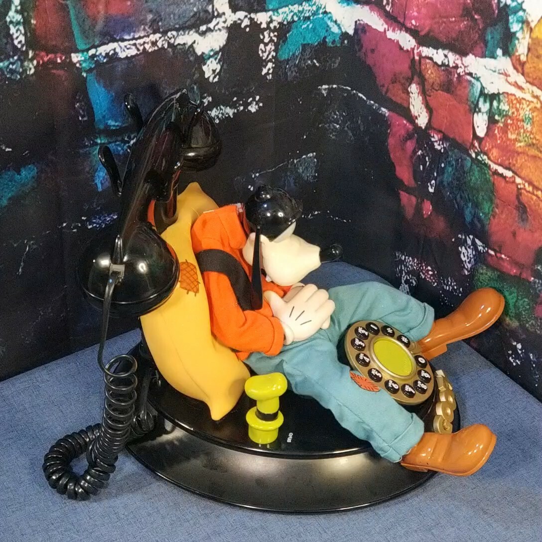 グーフィー　テレフォン TELEMANIA テレマニア Disney グーフィー トーキングテレフォン