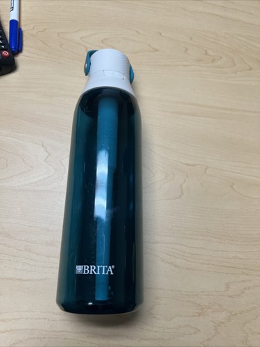 Brita Premium Filtering Water Bottle Teal, Plastic, 26oz - 第 1/11 張圖片