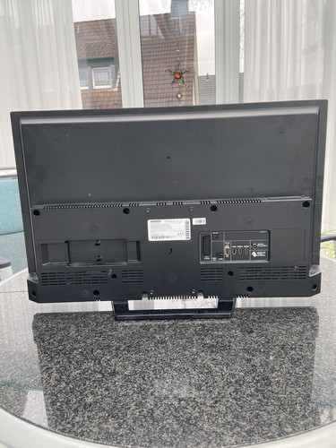 Grundig Fernseher 32 VLE 5520 BG - Bild 2 von 2