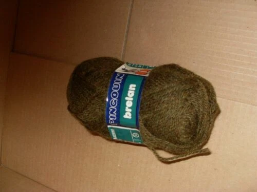 Laines, tricots et fils Pingouin lot