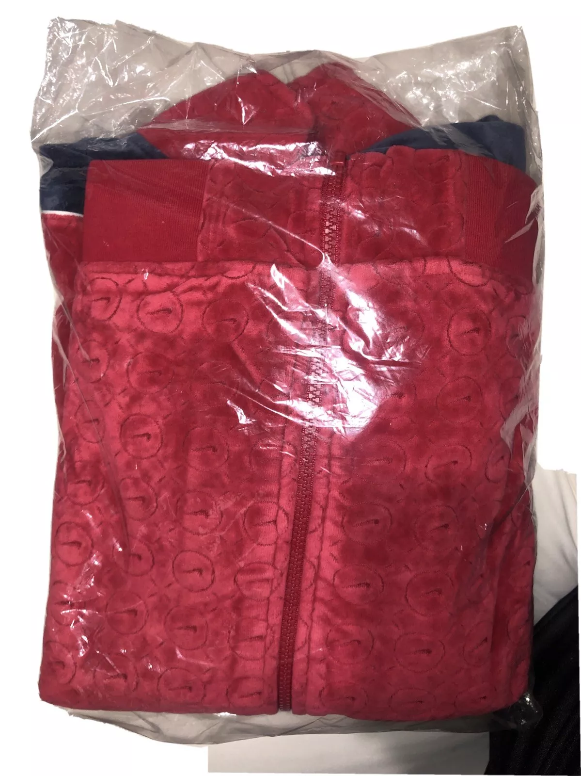 Supreme Nike Velour Track Jacket rouge moyen authentique boîte logo