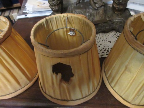 4 Miniature Ruffled Cloth Sconce/Chandelier/Lamp Shades 4"hi 3"top 5" btm. - Picture 5 of 7
