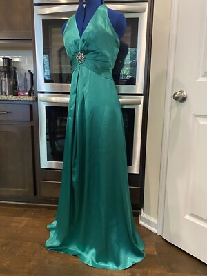 scala green dress Vintage Beaded Sleeveless Long Gown Size 2 green enchanted forest prom dress