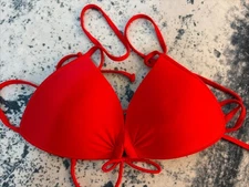Body Glove Red Women’s Bikini Cup Top Size Small NWOT Cute Swim Tie