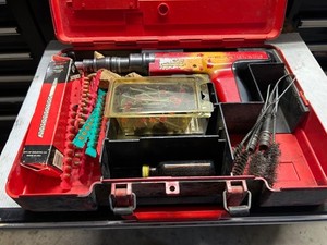 Hilti DX350 Powder-Actuated Nail Gun Fastening Tool w/ Nails, Loads & Case