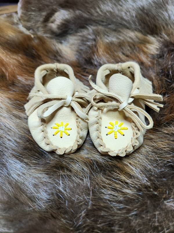 SMALL Beaded Buckskin Baby moccasins