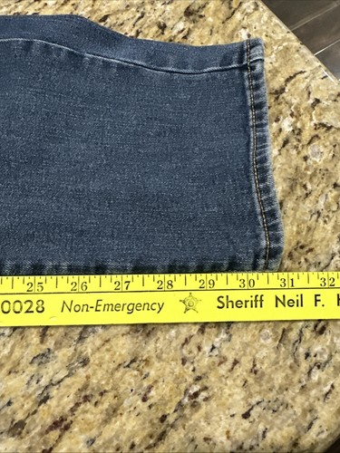 Lucky Brand 410 Athletic Slim Denin Blue Jeans Men's Size 38/32 fit Like 31 - Picture 7 of 11