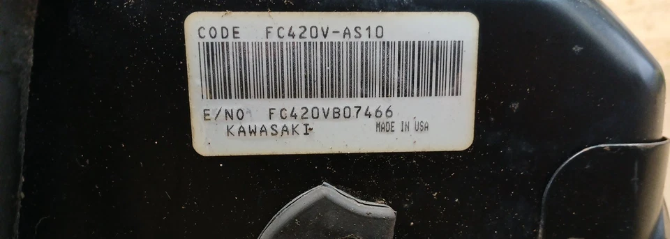 John Deere 160 Kawasaki FC420V-ES10 Engine 14HP Runs - Image 3 of 4