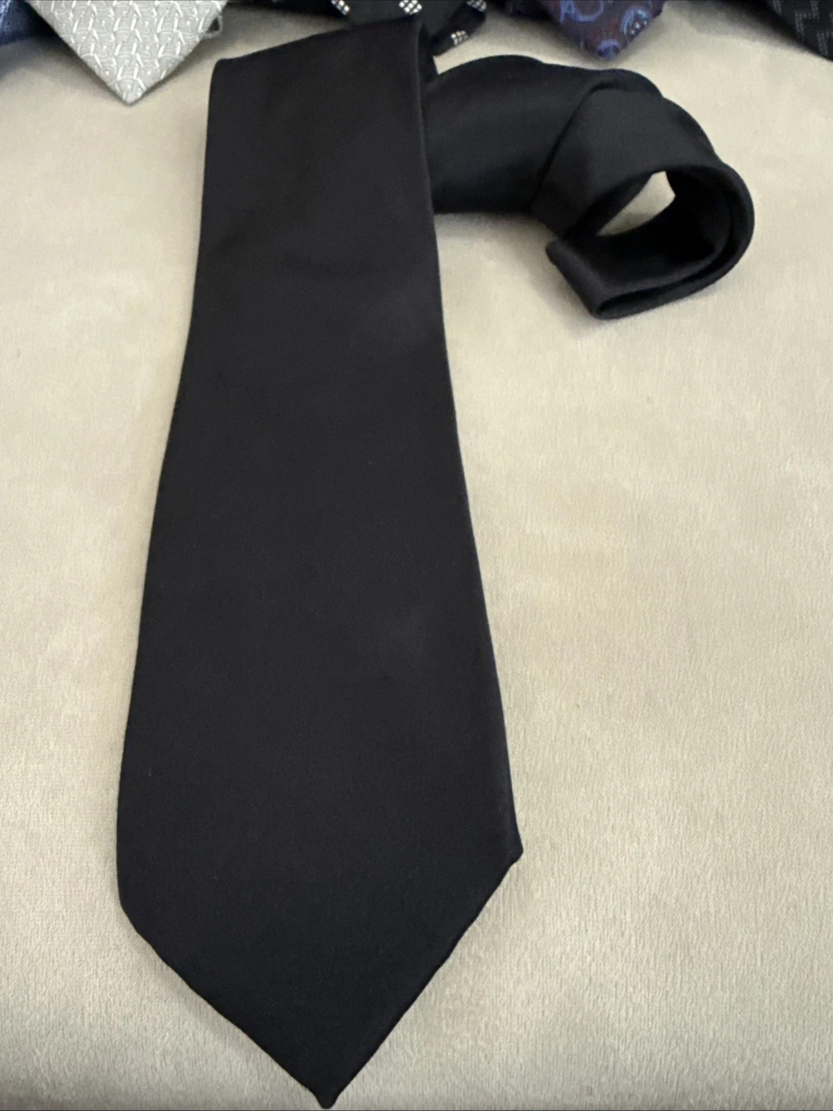 $490 BRIONI Lux Essential Solid Black Satin XL Ne… - image 2