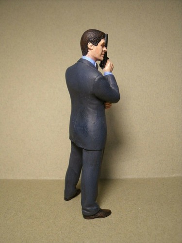 1/18 FIGURE PIERCE BROSNAN JAMES BOND VROOM PAINTED MINICHAMPS AUTOART NOREV - Picture 6 of 6