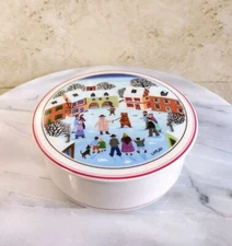 Vintage Villeroy & Boch Naif Christmas Porcelain Trinket Bowl Luxembourg