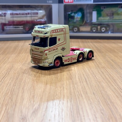 WSI 1.50 01-4633 DAF XG+ 4x2 LARS E. NIELSEN