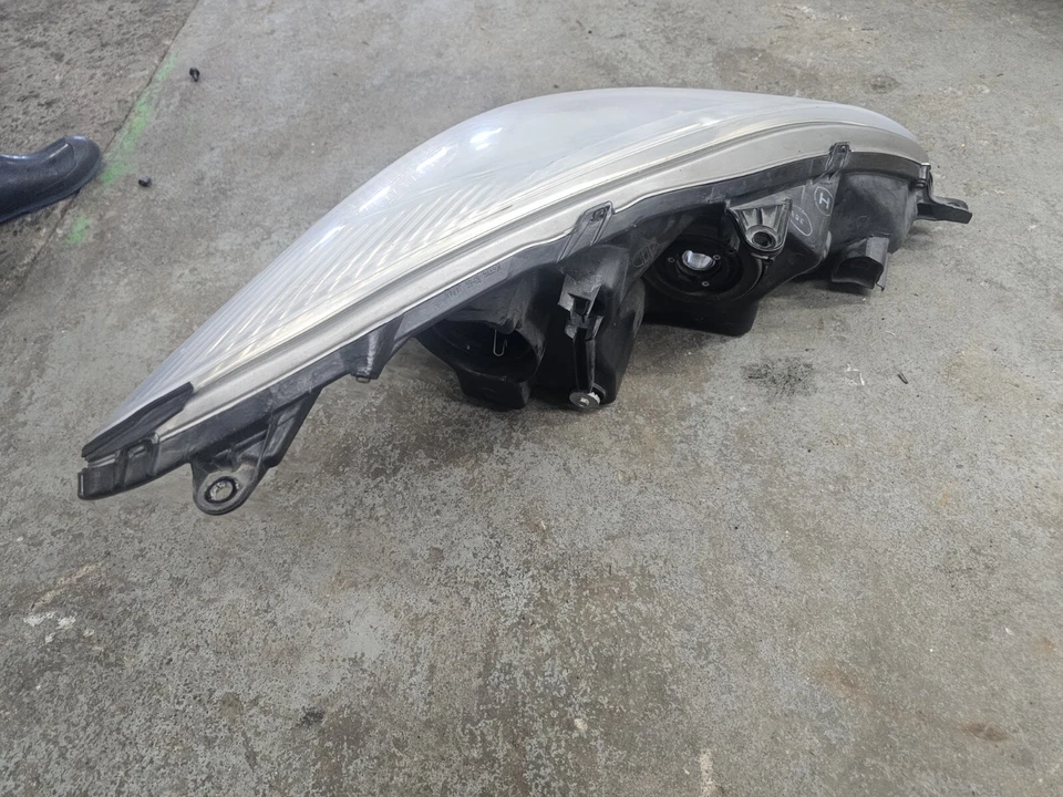 Conjunto de faros Dorman 1592029 para 04-06 Lexus ES330 Foto 3 de 4