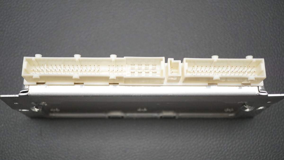 GENUINE MERCEDES BENZ SL R231 SUSPENSION CONTROL UNIT MODULE  