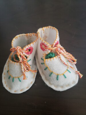 Infant Baby Wool & Cotton Embordered Booties Baby Shoes Comfy Handmade 0-3 Month