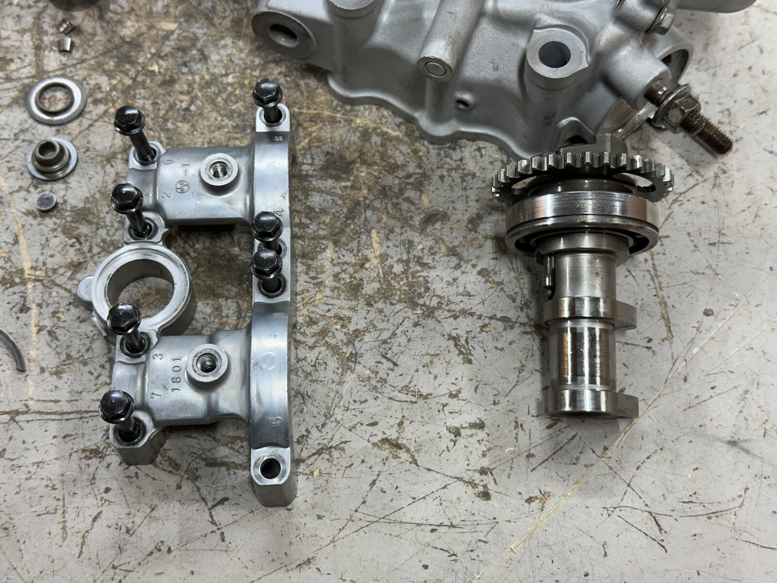 2009 Kawasaki KX250f cylinder head kx 250f exhaust cam tower valves eBay