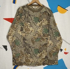 Vintage 80s Realtree Camo Tshirt Crewneck XL AOP Single Stitch Pocket Hunting