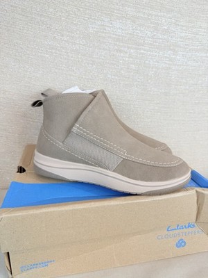 Clark s Breeze Cora Dark Taupe Boots Women s Size 5 NIB Or Size Youth 6.5