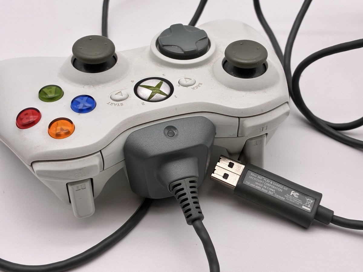 Xbox 360 FAT 20GB Console Bundle White + TESTED Kinect NO Adapter