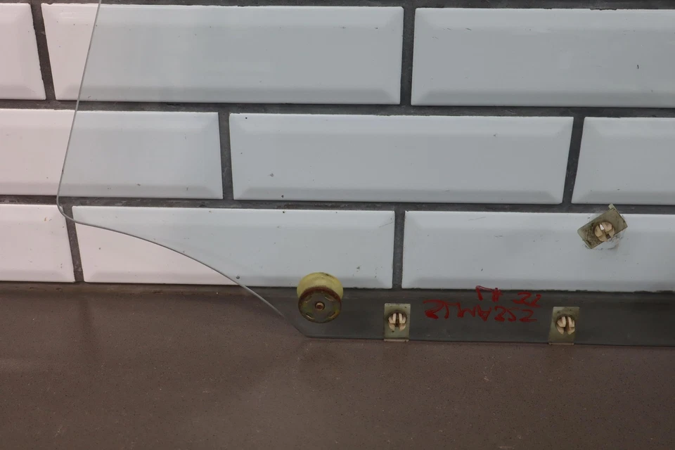 Mazda Miata NA 1990-1995 puerta del conductor izquierda ventana vidrio Foto 4 de 4