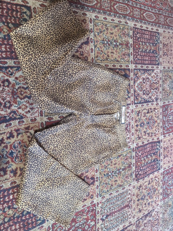 Cheetah Print  Ankle Length Jeans By PARIS BLUES Size 3