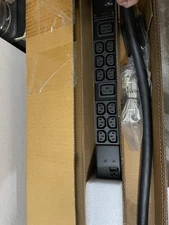 APC NetShelter Rack PDU Advanced, Metered, 5.0kW, 1Phase, 208V, 30A, L6-30P, 40