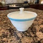 VTG PYREX MILK GLASS TURQUOISE BLUE BAND SUGAR BOWL W/LID