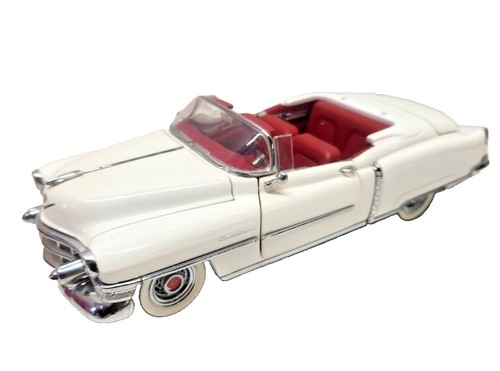 Danbury Mint 1932 Cadillac V-16 Fleetwood Sedan 1:24 Diecast | eBay